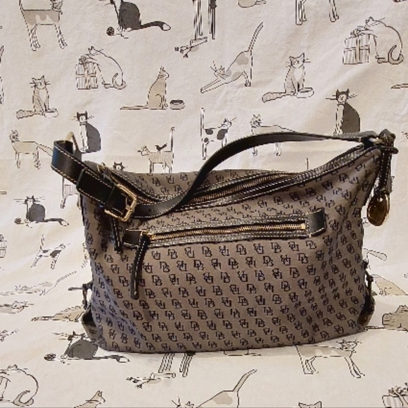 Dooney & Bourke Brown Monogram Bag - Picture 3 of 14